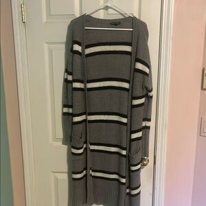 Moral Fiber Gray and Black Cardigan Sweater